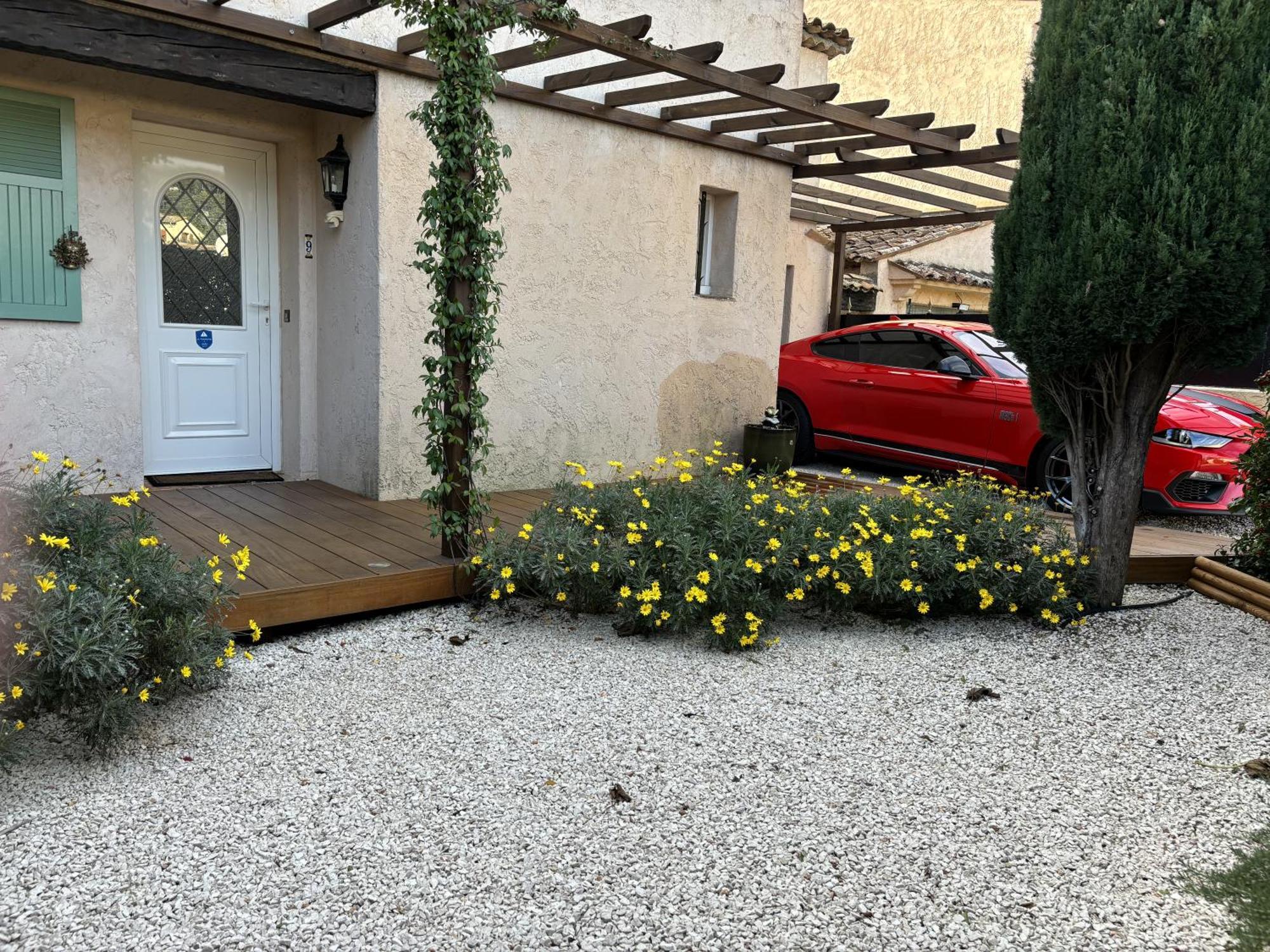 Charming 3-bed In Near Cannes Villa Mougins